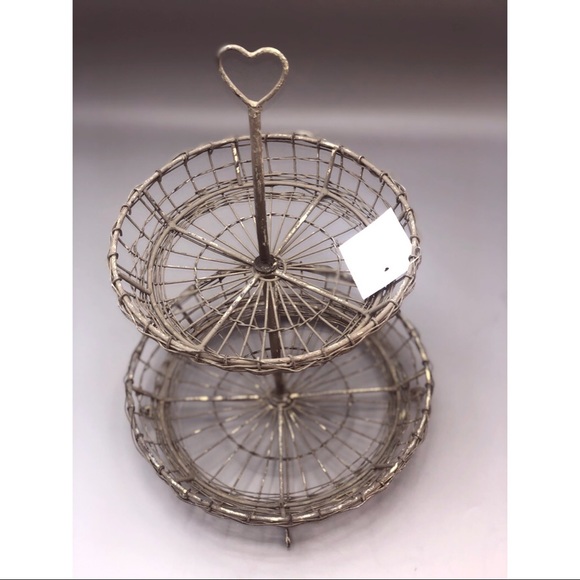 Vintage Heart Two Tier Serving Stand - Picture 7 of 14